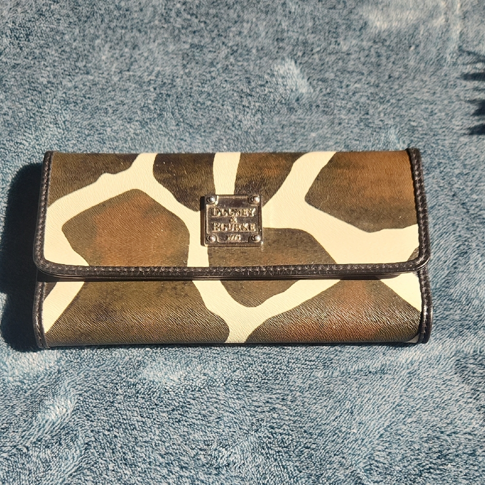 Dooney & Bourke Giraffe Print Wallet